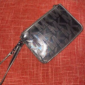 Michael Kors Jets Set Gray Wristlet